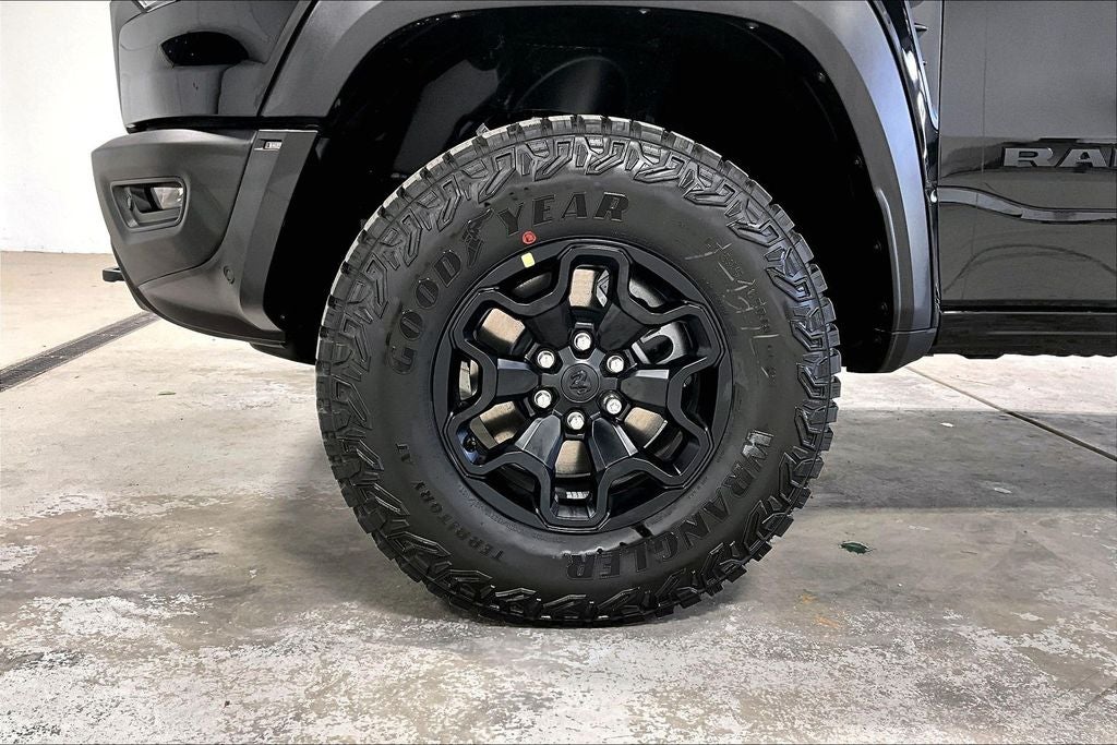 2026 RAM Ram 1500 RAM 1500 RHO CREW CAB 4X4 5'7' BOX