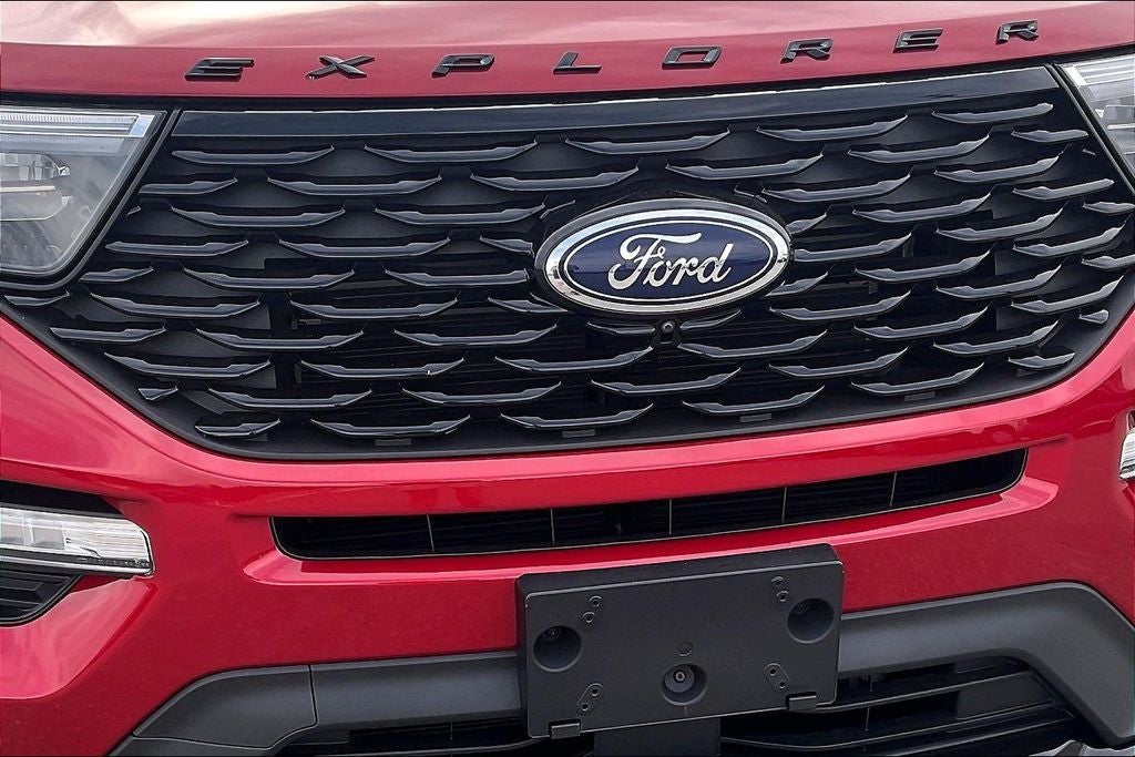 2023 Ford Explorer ST-Line