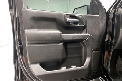 2023 Chevrolet Silverado 1500 2WD Crew Cab Short Bed Custom