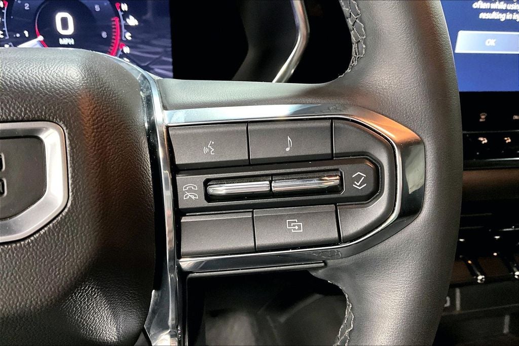 2023 GMC Canyon 4WD Crew Cab Short Box Elevation