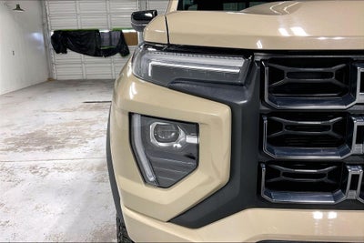 2024 GMC Canyon 4WD AT4