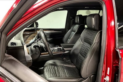 2025 Cadillac Escalade Sport Platinum