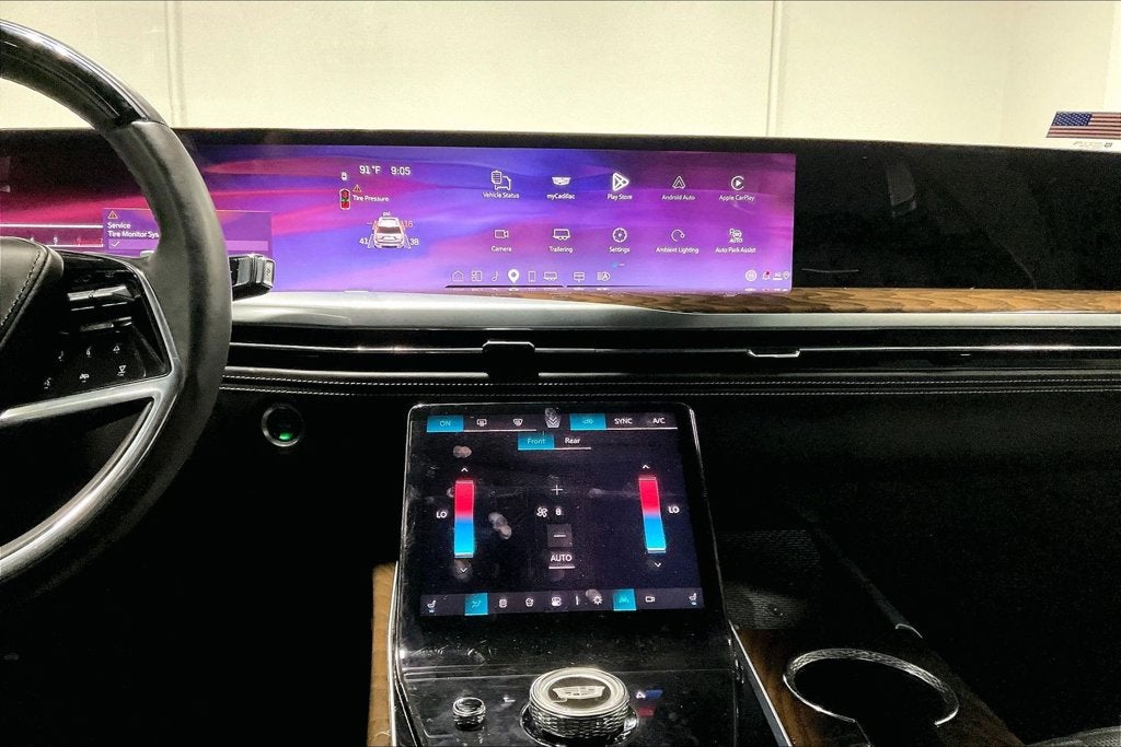2025 Cadillac Escalade Sport Platinum