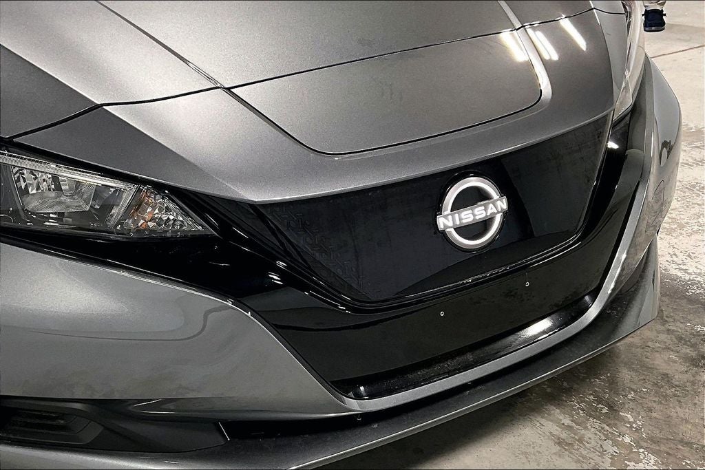 2025 Nissan LEAF S
