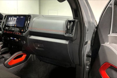 2025 Nissan Frontier Crew Cab PRO-4X 4x4