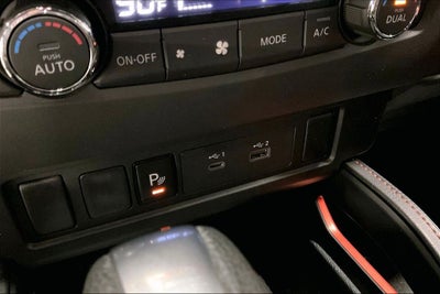 2025 Nissan Frontier Crew Cab PRO-4X 4x4