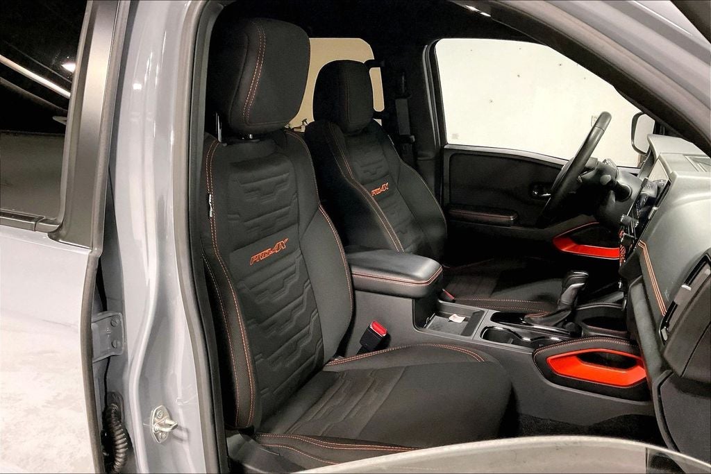 2025 Nissan Frontier Crew Cab PRO-4X 4x4