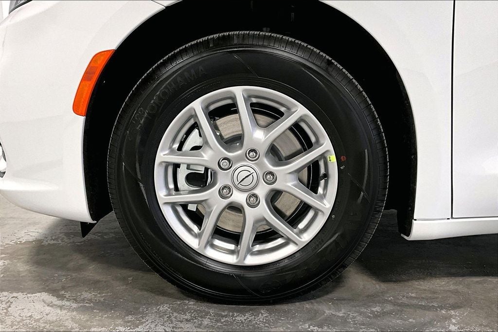 2026 Chrysler Pacifica PACIFICA SELECT