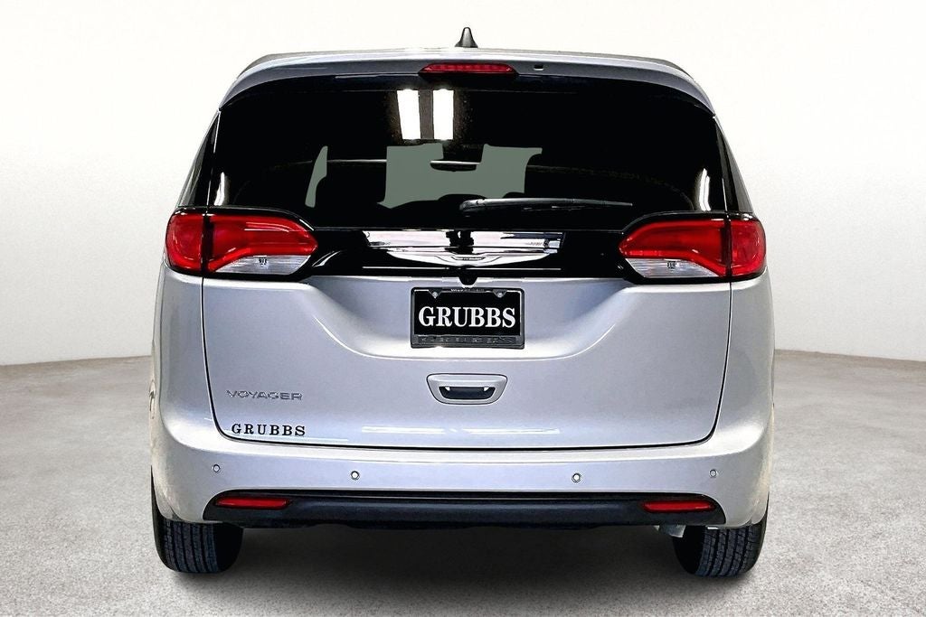 2026 Chrysler Voyager VOYAGER LX