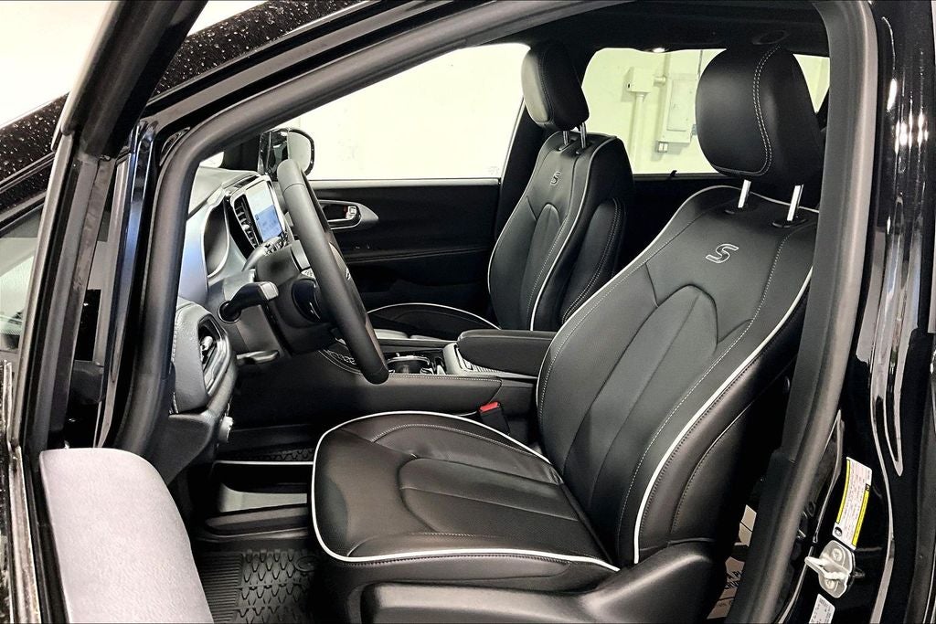 2026 Chrysler Pacifica PACIFICA LIMITED