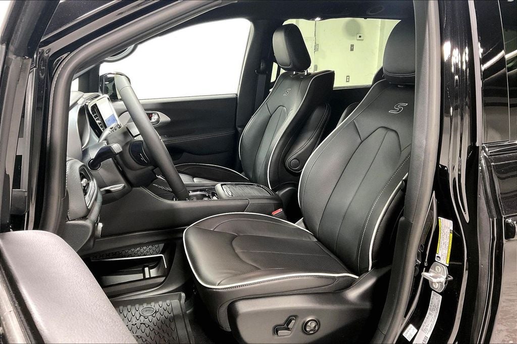 2026 Chrysler Pacifica PACIFICA LIMITED