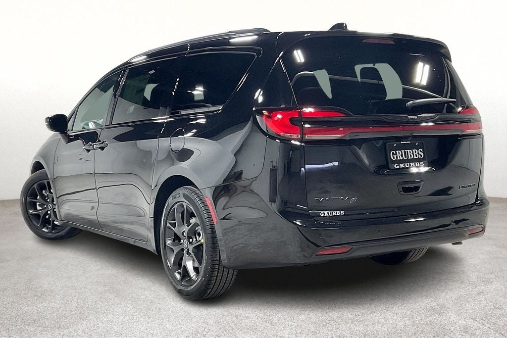 2026 Chrysler Pacifica PACIFICA LIMITED