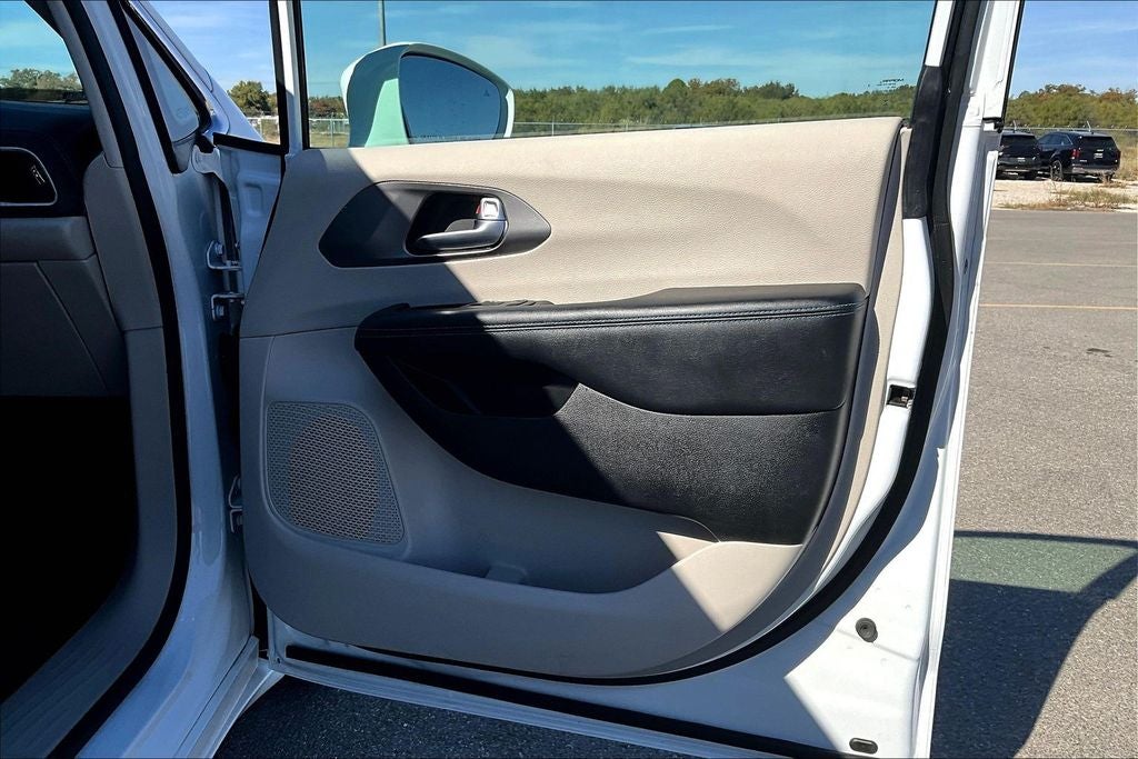 2021 Chrysler Pacifica Touring L AWD