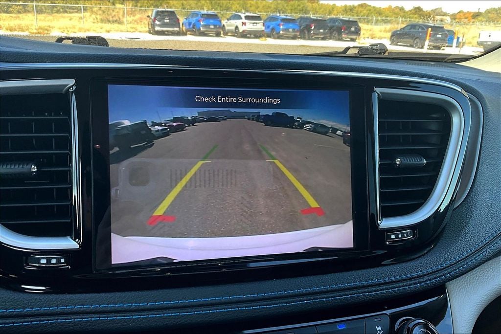 2021 Chrysler Pacifica Touring L AWD