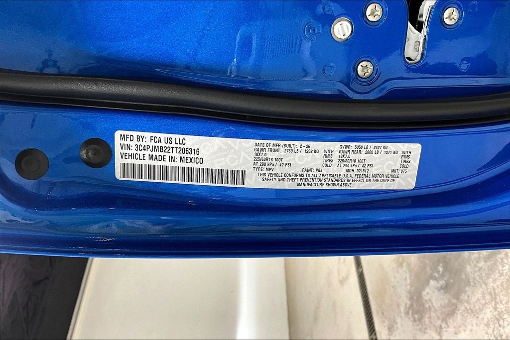 2026 Jeep Cherokee CHEROKEE LAREDO 4X4