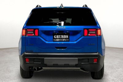 2026 Jeep Cherokee CHEROKEE LAREDO 4X4