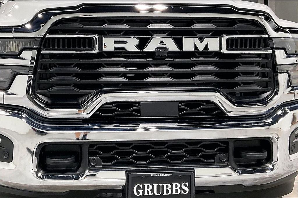 2027 RAM Ram 3500 RAM 3500 TRADESMAN CREW CAB 4X4 6'4' BOX