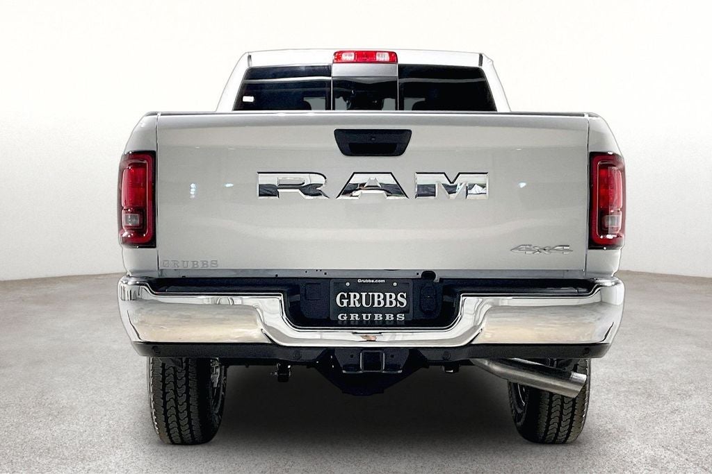 2027 RAM Ram 3500 RAM 3500 TRADESMAN CREW CAB 4X4 6'4' BOX