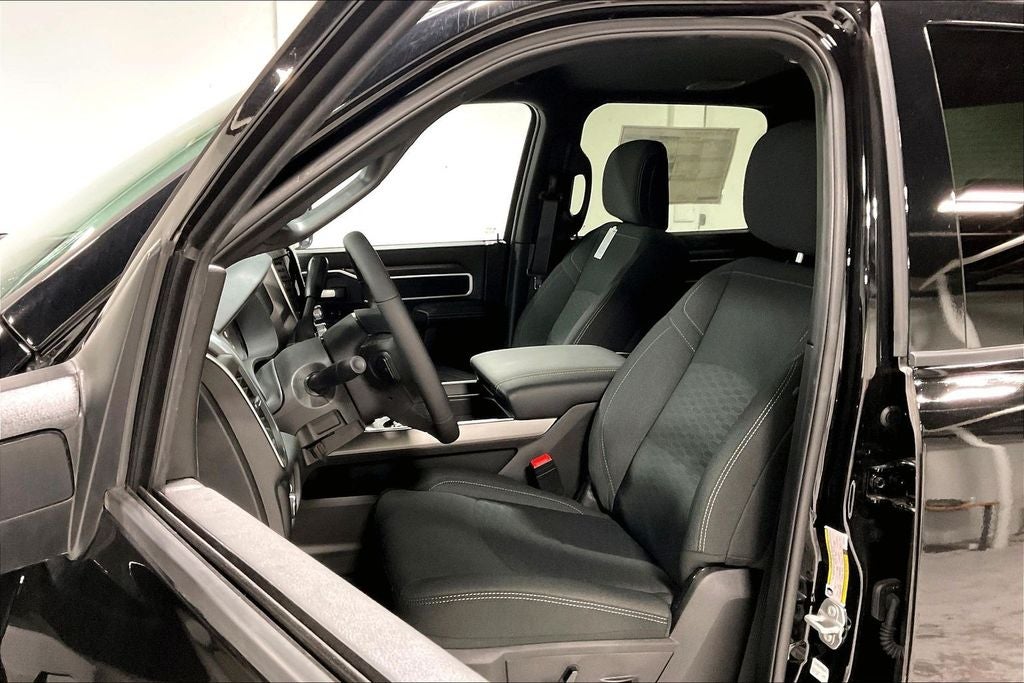 2026 RAM 3500 Big Horn Crew Cab 4x4 6'4' Box