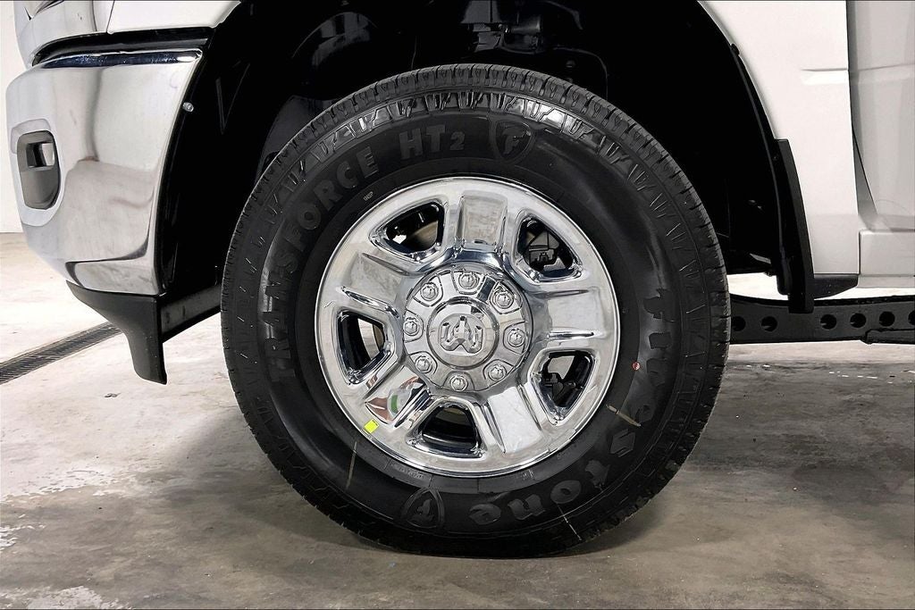 2026 RAM Ram 3500 RAM 3500 TRADESMAN CREW CAB 4X4 8' BOX