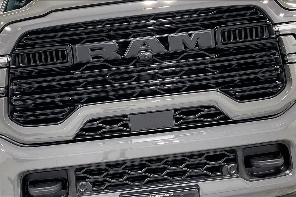 2027 RAM Ram 3500 RAM 3500 LARAMIE CREW CAB 4X4 8' BOX