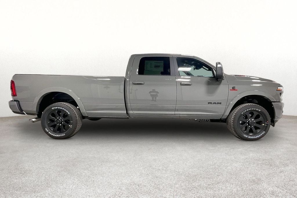 2027 RAM Ram 3500 RAM 3500 LARAMIE CREW CAB 4X4 8' BOX