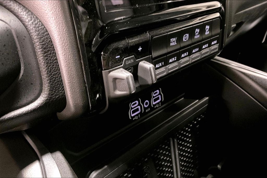2027 RAM Ram 3500 RAM 3500 LARAMIE CREW CAB 4X4 8' BOX