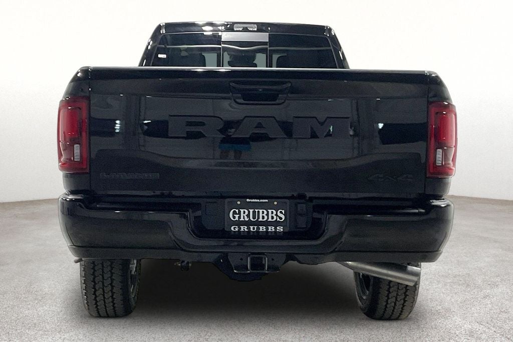 2027 RAM Ram 3500 RAM 3500 LARAMIE CREW CAB 4X4 8' BOX