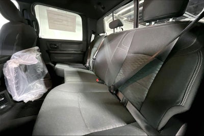 2026 RAM Ram 2500 RAM 2500 BLACK EXPRESS CREW CAB 4X4 6'4' BOX