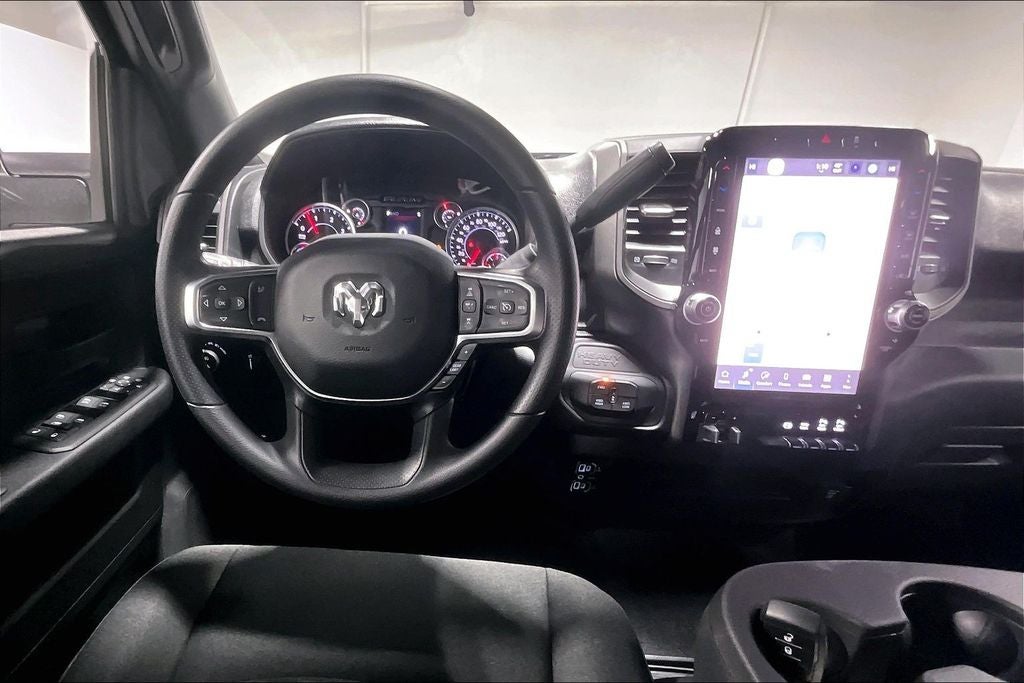 2026 RAM Ram 2500 RAM 2500 BLACK EXPRESS CREW CAB 4X4 6'4' BOX