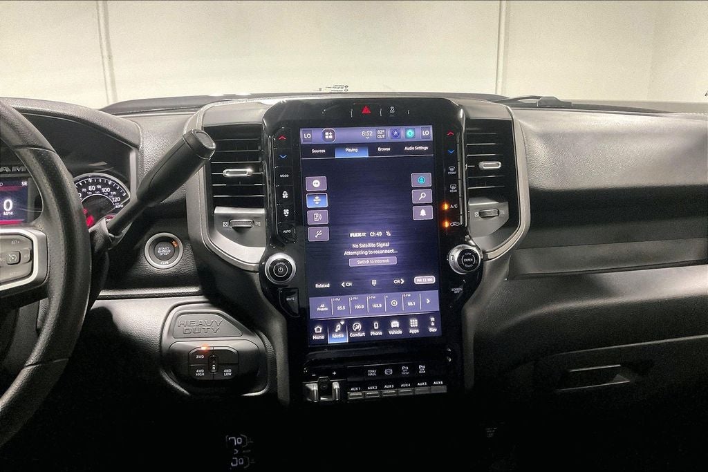 2027 RAM Ram 2500 RAM 2500 BLACK EXPRESS CREW CAB 4X4 6'4' BOX