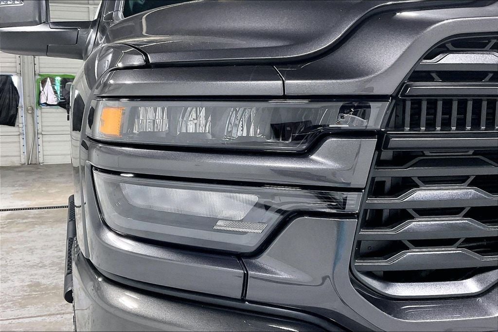 2027 RAM Ram 2500 RAM 2500 BLACK EXPRESS CREW CAB 4X4 6'4' BOX