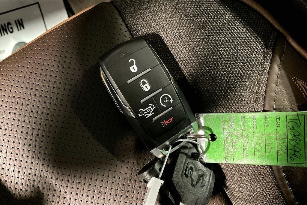 2026 RAM Ram 2500 RAM 2500 LIMITED LONGHORN MEGA CAB 4X4 6'4' BOX