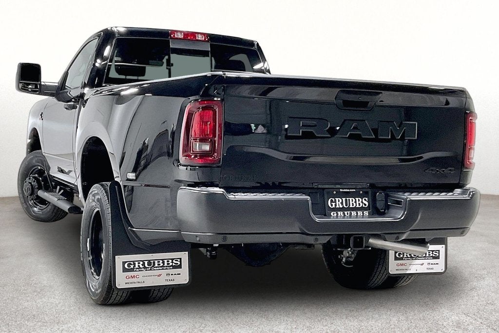 2027 RAM Ram 3500 RAM 3500 TRADESMAN REGULAR CAB 4X4 8' BOX