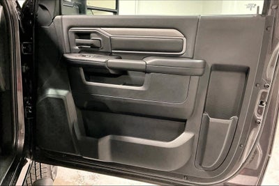 2027 RAM Ram 3500 RAM 3500 TRADESMAN REGULAR CAB 4X4 8' BOX