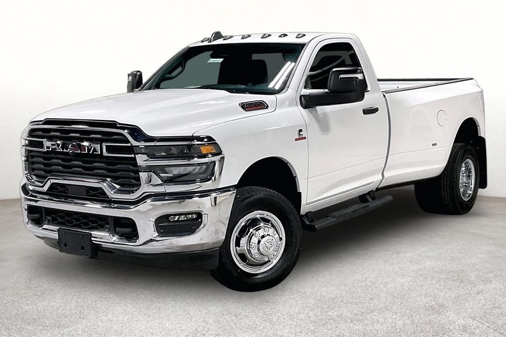 2027 RAM Ram 3500 RAM 3500 TRADESMAN REGULAR CAB 4X4 8' BOX