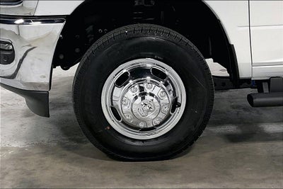 2027 RAM Ram 3500 RAM 3500 TRADESMAN REGULAR CAB 4X4 8' BOX