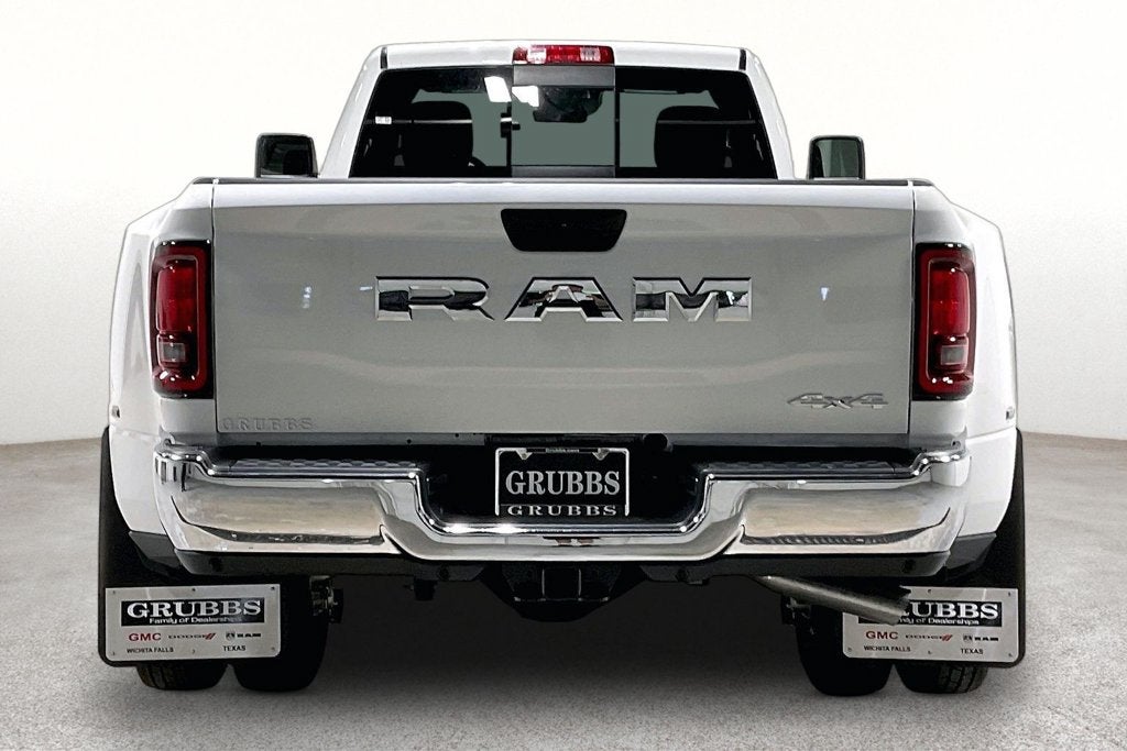 2027 RAM Ram 3500 RAM 3500 TRADESMAN REGULAR CAB 4X4 8' BOX