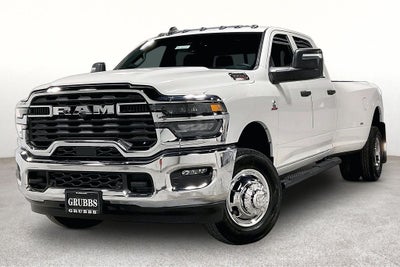 2026 RAM Ram 3500 RAM 3500 TRADESMAN CREW CAB 4X4 8' BOX