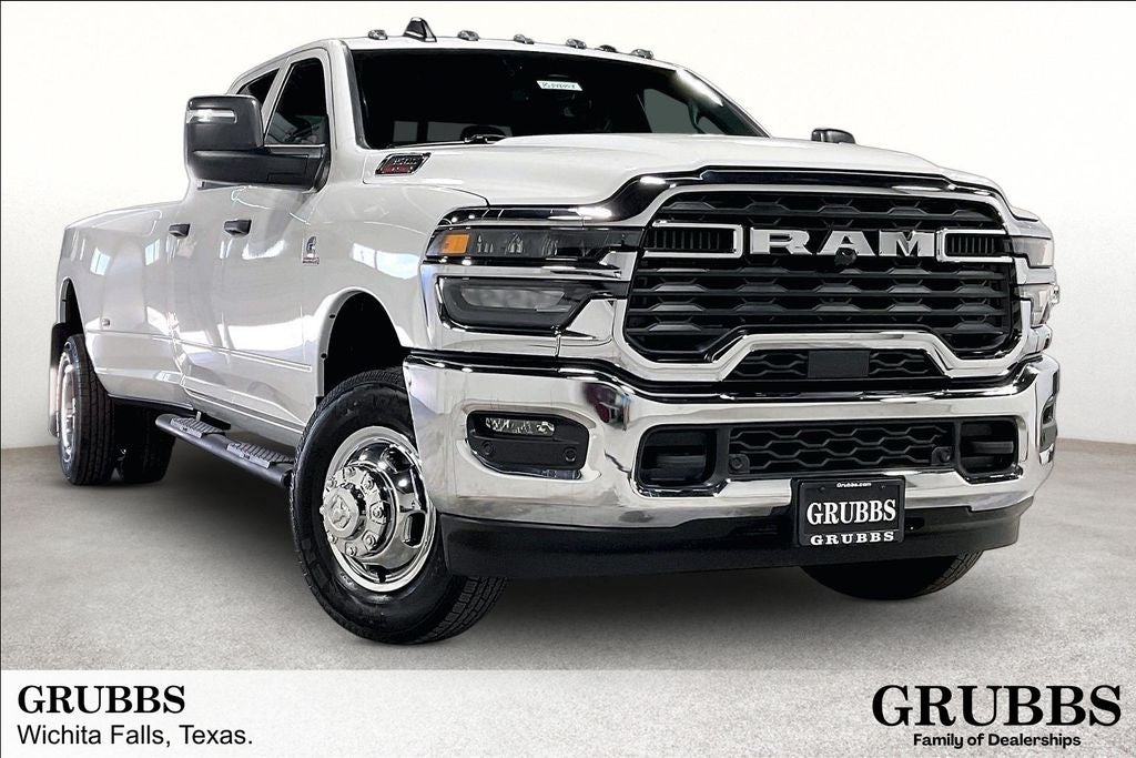 2026 RAM Ram 3500 RAM 3500 TRADESMAN CREW CAB 4X4 8' BOX