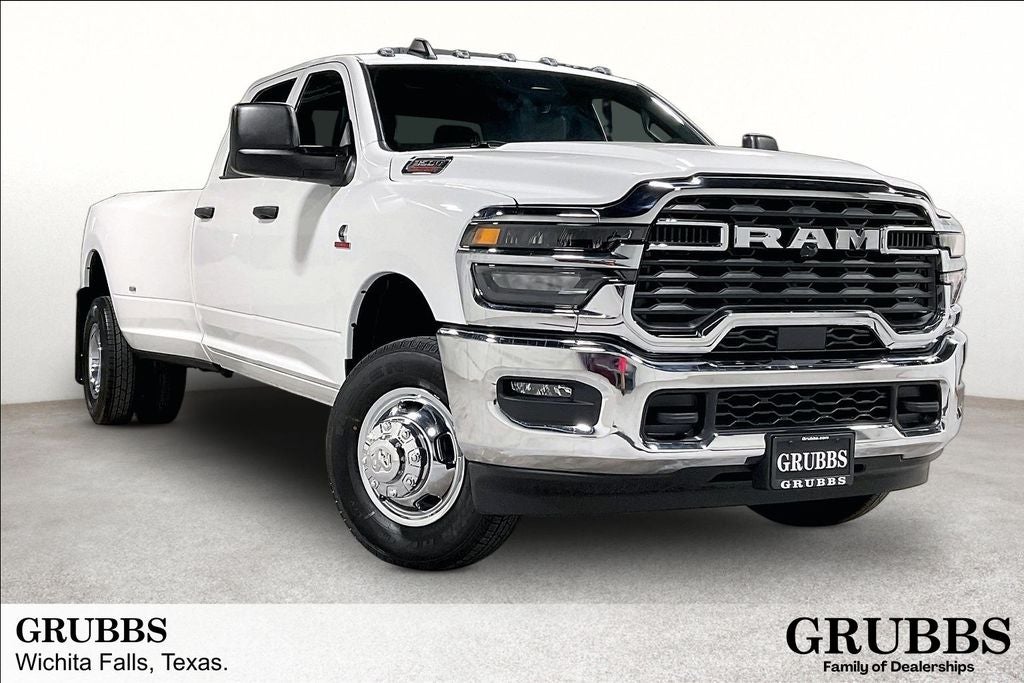 2027 RAM Ram 3500 RAM 3500 TRADESMAN CREW CAB 4X4 8' BOX