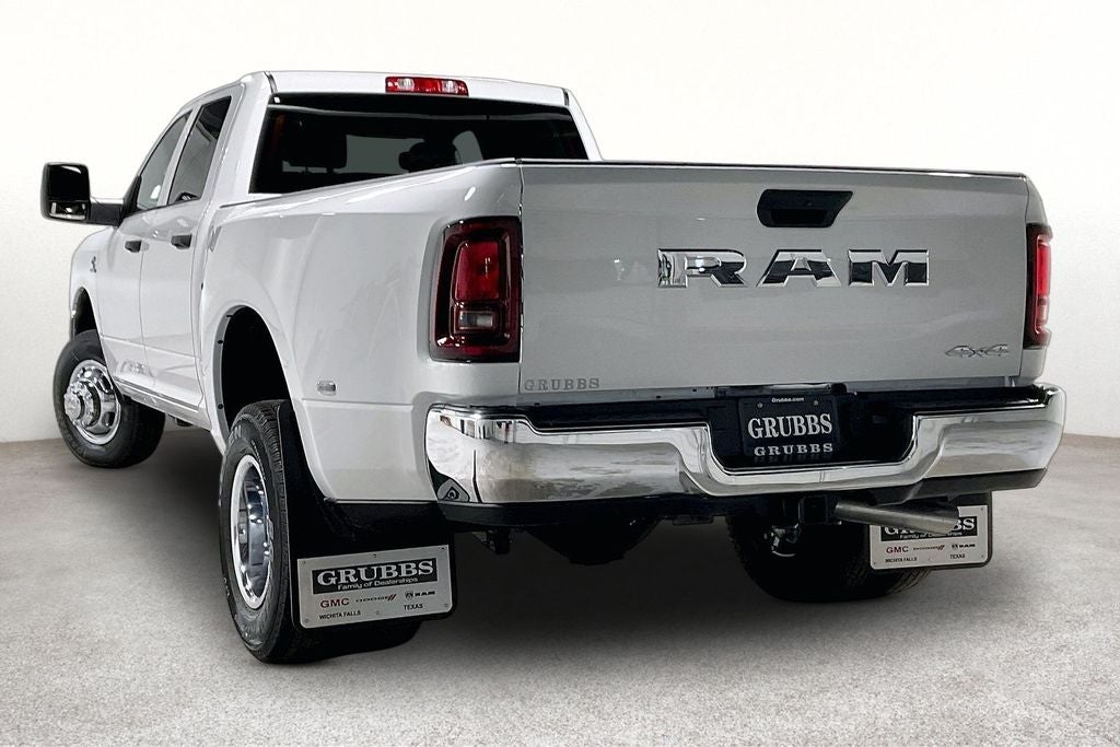 2027 RAM Ram 3500 RAM 3500 TRADESMAN CREW CAB 4X4 8' BOX