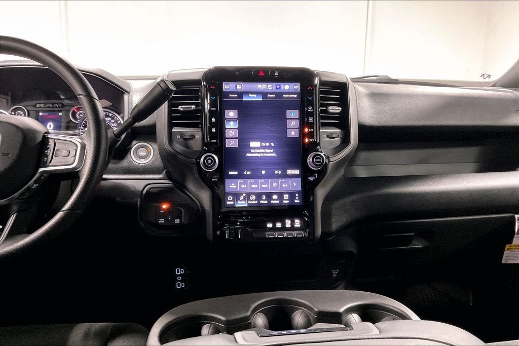 2027 RAM Ram 3500 RAM 3500 TRADESMAN CREW CAB 4X4 8' BOX