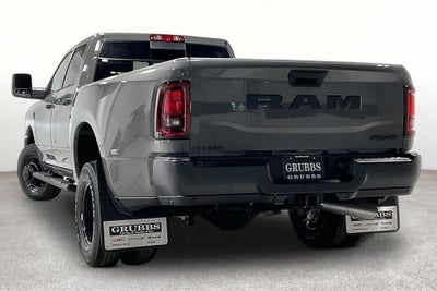 2027 RAM Ram 3500 RAM 3500 TRADESMAN CREW CAB 4X4 8' BOX