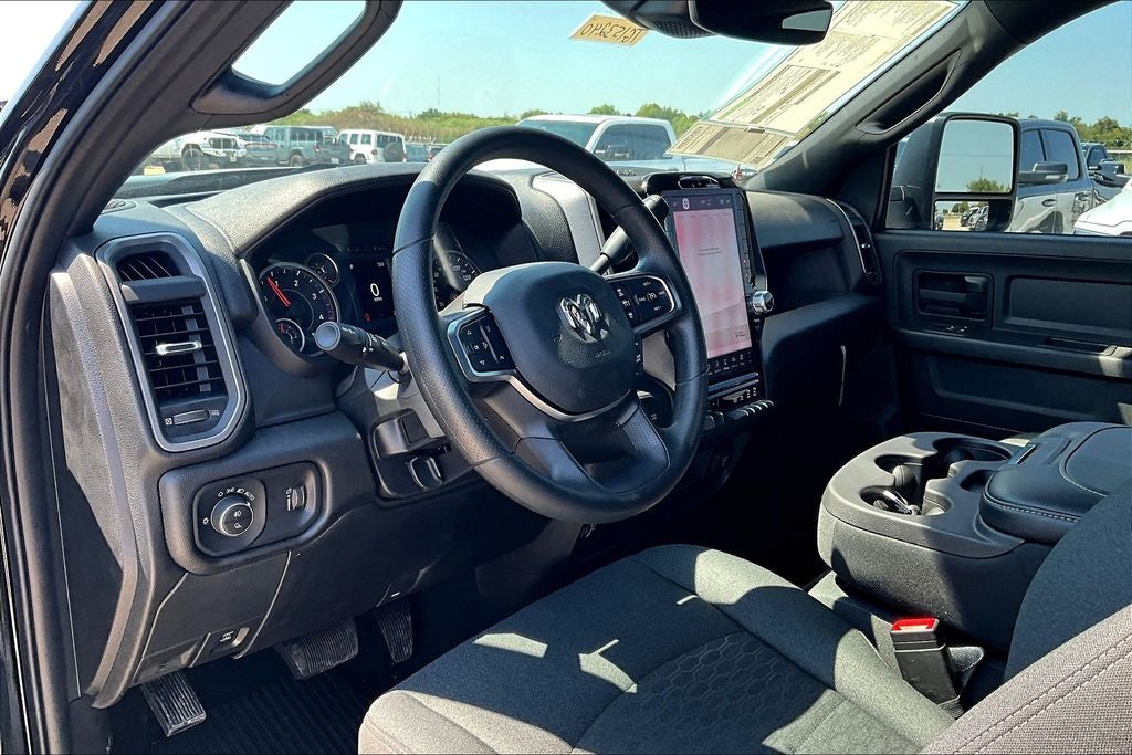 2026 RAM Ram 3500 RAM 3500 TRADESMAN CREW CAB 4X4 8' BOX