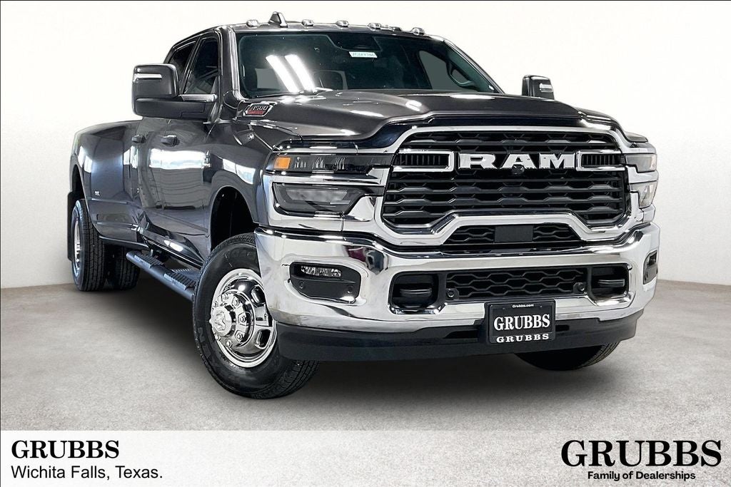 2026 RAM Ram 3500 RAM 3500 TRADESMAN CREW CAB 4X4 8' BOX