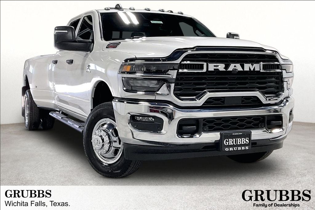 2026 RAM Ram 3500 RAM 3500 TRADESMAN CREW CAB 4X4 8' BOX