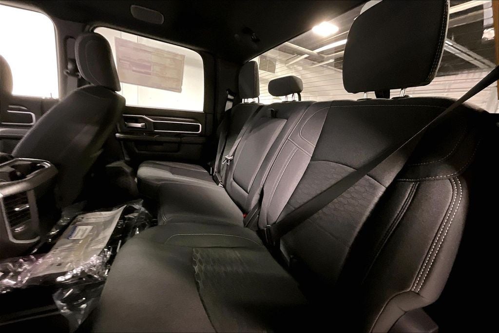2026 RAM 3500 Big Horn Crew Cab 4x4 8' Box
