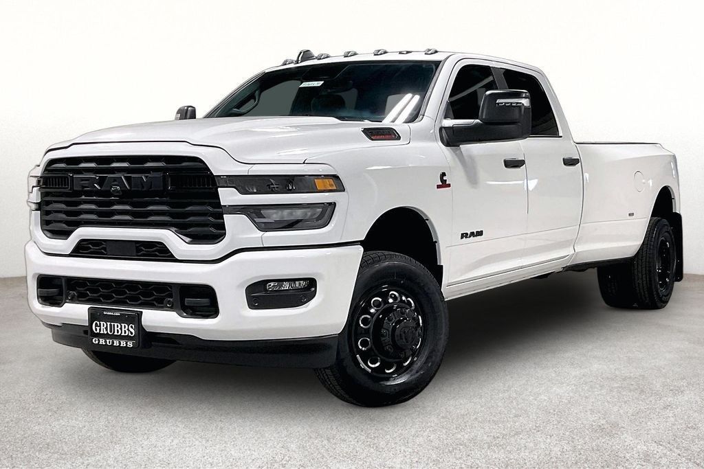 2026 RAM Ram 3500 RAM 3500 BIG HORN CREW CAB 4X4 8' BOX