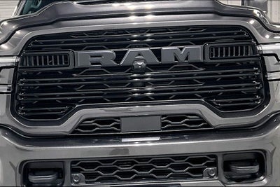 2027 RAM Ram 3500 RAM 3500 LARAMIE CREW CAB 4X4 8' BOX
